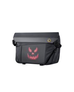 Divoom Pixoo-Slingbag-V เป็นกระเป๋ามีขนาดใหญ่กว่ารุ่น Pixoo Slingbag สามารถพกพาสิ่งของจำเป็นที่ใช้ในชีวิตประจำวันได้มากกว่าเดิม